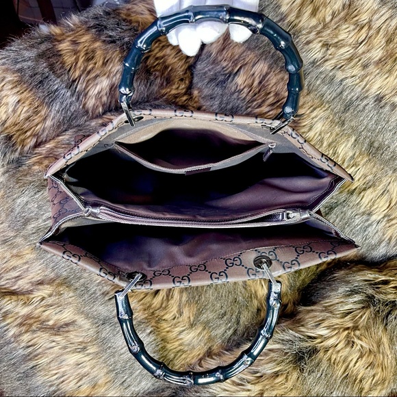 Vintage- Gucci Brown Monogram Nylon Shoulder Bag - Picture 11 of 12